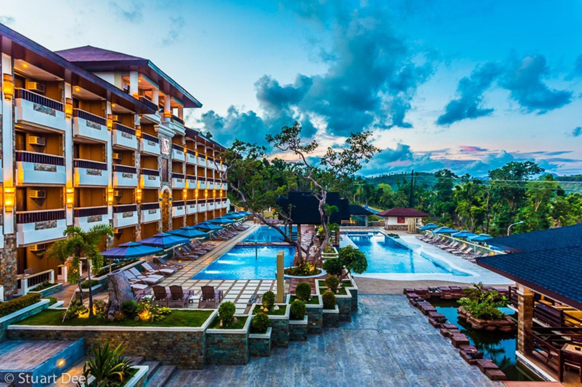 Coron Westown Resort Buitenkant foto